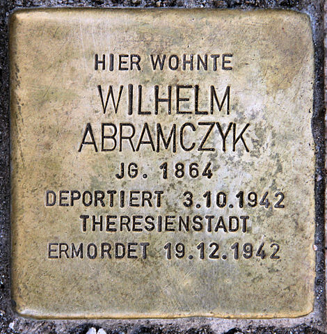 Datei:Abramczyk Wilhelm Stolperstein 470px.jpg