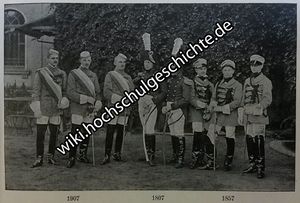 Corps Lusatia Leipzig-Chargierte beim Festumzug 1907.jpg