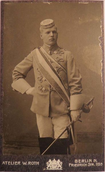 Datei:Tauschwitz Karl-CDV 1906.jpg